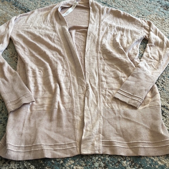 Lululemon Graceful Embrace Wrap Cardigan  4 - Picture 4 of 7